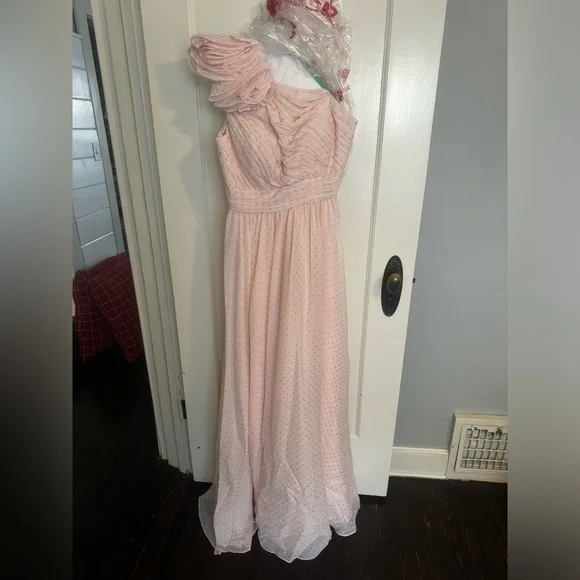 Mac Duggal Evening/Formal Dress - Picture 4 of 7